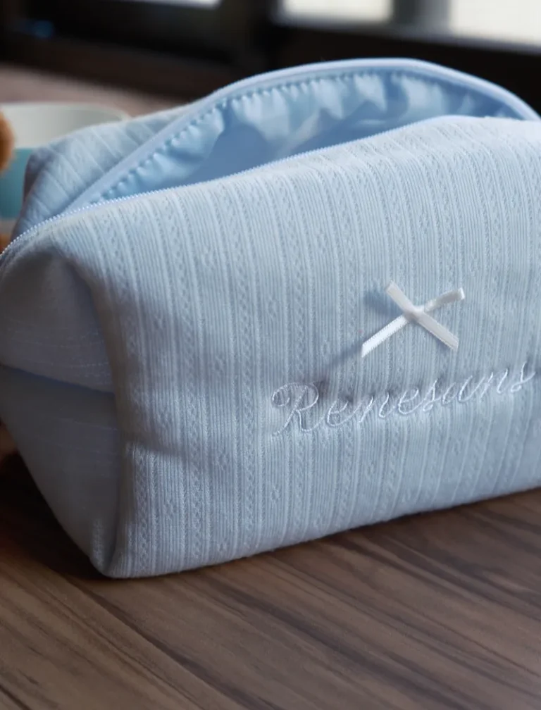 Morning Kiss Pillow Bag<span> - </span>BABY BLUE